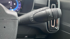 Volvo XC40 2.0 B3P Plus Dark 5dr Auto Petrol Estate